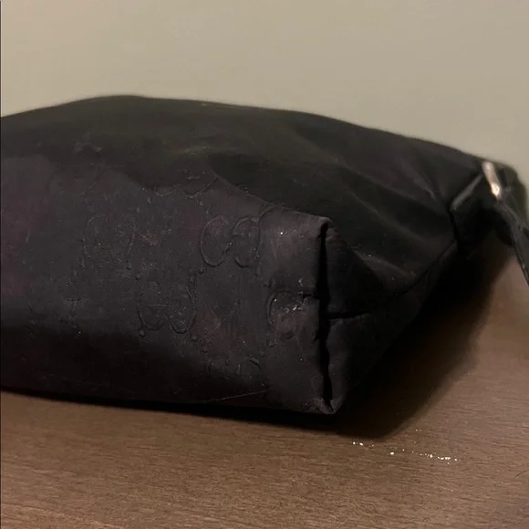Gucci Black Nylon and Leather Crossbody Bag - Picture 6 of 16